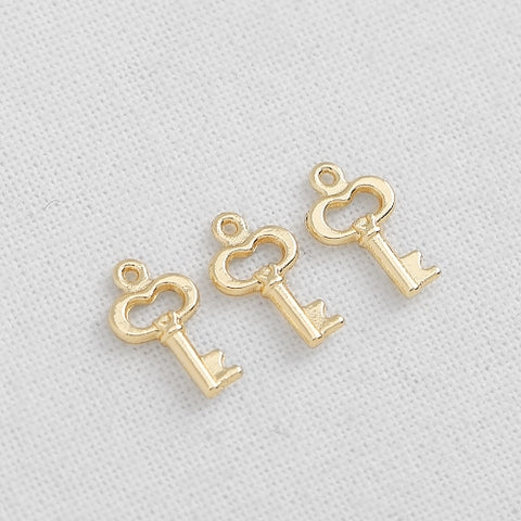 SG.338 // Surgical Steel Gold Heart Key Pendent, 2pc / P-SS-1211
