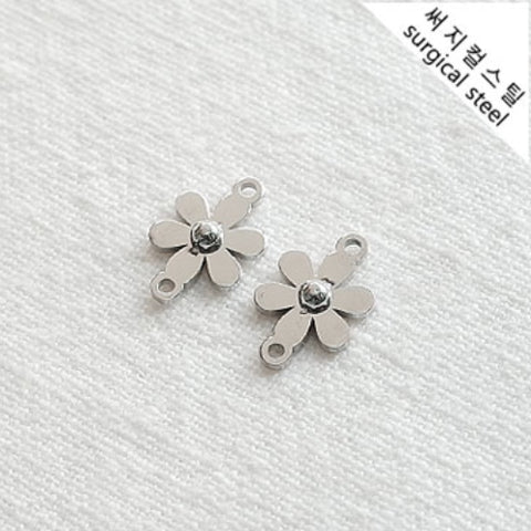 SG.362 // Surgical Steel Flat Cosmos Pendant , 1pc / 5-6535-08