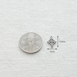 SG.364 // Surgical Steel Diamond In Four petal Pendant , 1pc / 5-6547-01