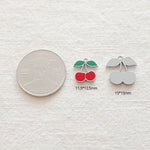 SG.424 // Surgical Steel Epoxy Cherry Pendant , 1pc / 5-6549-05