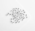 BD.961 // Black Font Alphabet Bead, 15g  /   P-DF-0166