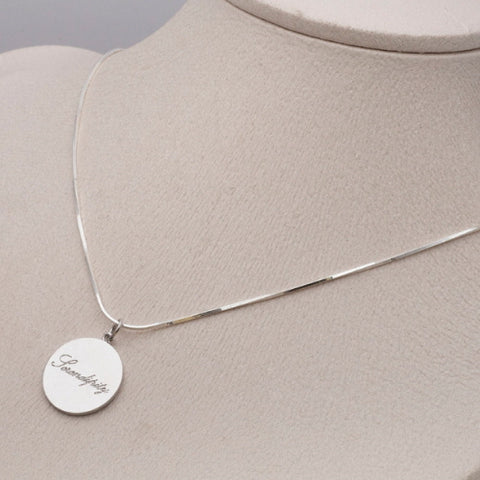 [ 925 Sterling silver ] Serendipity Round Pendant Silver Necklace