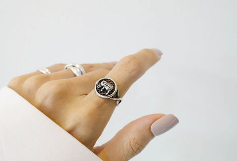 [ 925 Sterling silver ] Circular Elephant Design Silver Ring