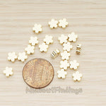 BD.061 // Flower Shaped Charm, 4 Pc