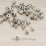 BD.950 // Oriental Triangle Shapted Metal Bead, 4 Pc