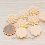 CB.213 // Dandelion Flower Flat Back Cabochon, 4 Pc