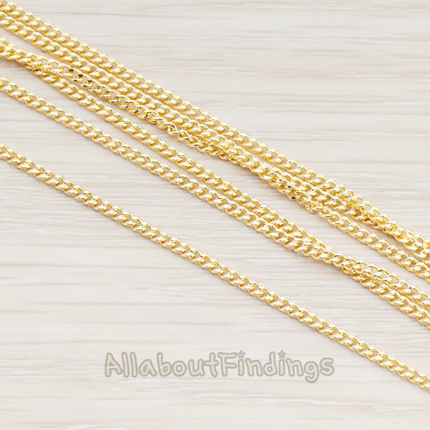 CH.004 // Small Flattened Twisted Chain, 1 Meter