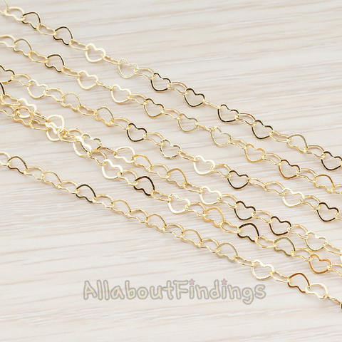 CH.030-01 // Small Heart Chain, 1 Meter