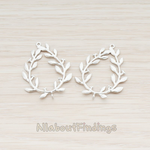 CN.016 // Laurel Wreath Connector, 2 Pc