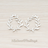 CN.016 // Laurel Wreath Connector, 2 Pc