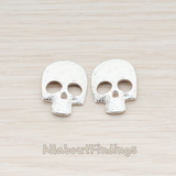 CN.055 // Saw Textured Skull Connector, 2 Pc