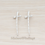 CN.056 // Gothic Cross Connector, 2 Pc