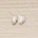 ER.485 // Textured Reverse Teardrop Ear Post, 2 Pc