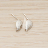 ER.485 // Textured Reverse Teardrop Ear Post, 2 Pc