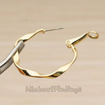 ER.470 // Twisted Ring Ear Post, 2 Pc