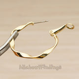 ER.470 // Twisted Ring Ear Post, 2 Pc