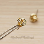 ER.483 // Simple Knot Ball Ear Post, 2 Pc