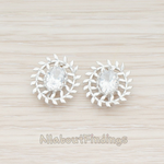 ER.042 // Oval Cubic Zirconia Leaf Arounded Sun Ear Post, 2 Pc