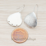 ER.047 // Brushed Wide Teardrop Fan Earwire, 2 Pc