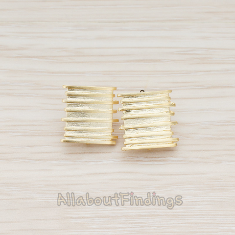 ER.075 // Shield Rectangle Ear Post, 2 Pc