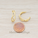 ER.084 // Tangle Wire Half Round Ear Post, 2 Pc