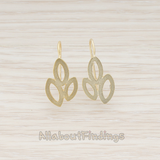 ER.091 // Triple Leaves Earwire, 2 Pc