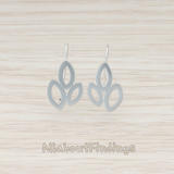 ER.091 // Triple Leaves Earwire, 2 Pc