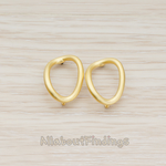 ER.135 // Curved Oval Ear Post, 2 Pc