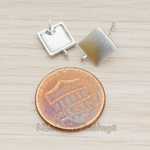 ER.150 // Square Ear Post, 2 Pc