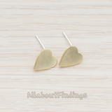 ER.261 // Plane Simple Heart Earpost, 2 Pc