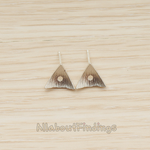 ER.307 // Brushed Texture Triangle Earpost, 2 Pc