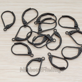 ER.658-02 // Large Leverback Ear Hook, 8 Pc