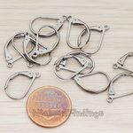 ER.658-02 // Large Leverback Ear Hook, 8 Pc