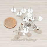 ER.872 // Round Pad with Titanium Ear Post, 12 Pc