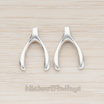 PD.1001 // Small Wishbone Pendant, 2 Pc