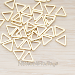 PD.1009-01 // 7mm Triangle Link Pendant, 6 Pc