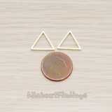 PD.1009-03 // 13mm Triangle Link Pendant, 4 Pc