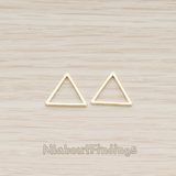 PD.1009-03 // 13mm Triangle Link Pendant, 4 Pc