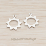 PD.1037 // Simple Shaped Sun Pendant, 2 pc