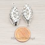 PD.110 // Scaled 3D Oval Pendant, 2 Pc