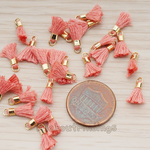 PD.1100-02 // Cotton Tassel Pendant, 4 Pc