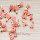 PD.1100-02 // Cotton Tassel Pendant, 4 Pc