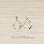 PD.1126 // Uneven Wishbone Pendant, 2 Pc