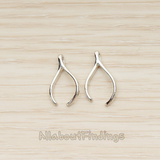 PD.1126 // Uneven Wishbone Pendant, 2 Pc