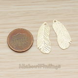 PD.1254-01 // Stamped Texture Oval Feather Pendant, 2 Pc