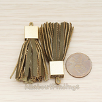 PD.1382 // Synthetic Leather Textured Cube Cab Tassel Pendant, 2 Pc