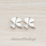 PD.148-03 // SMALL Piece Quadruple Flower Pendant, 2 Pc