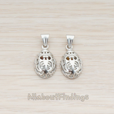 PD.149 // Plated Floral Lady Bug Pendant, 2 Pc