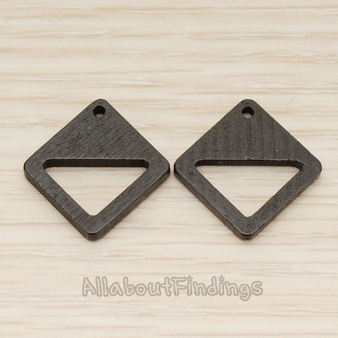 PD.1748 // Wood Light Weight Rhombus Geometric Triangle in Square Pendant, 4 Pc