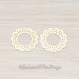 PD.218 // Filigree Round Floral Pendant, 4 Pc